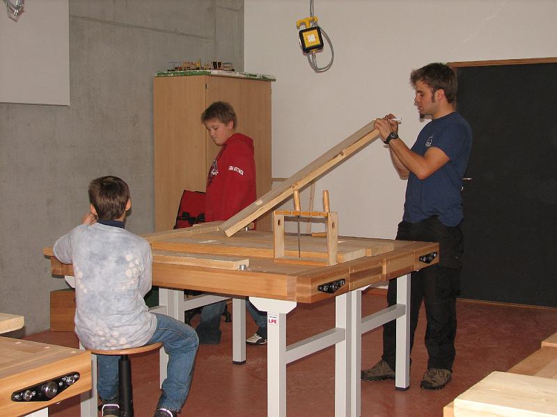 IMG_9822.JPG - Baustelle-AG (jahreszeitlich- und witterungsbedingt im Inneren)