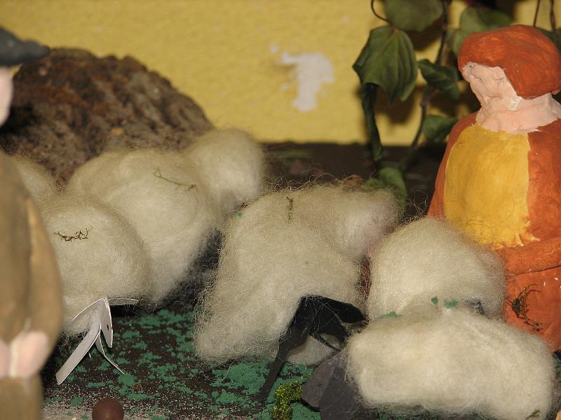 IMG_4673.JPG - Die Weihnachtskrippe der Gutenberg-Schule.