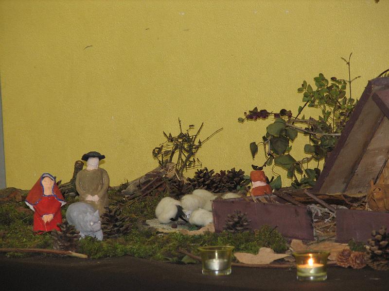IMG_4682.JPG - Die Weihnachtskrippe der Gutenberg-Schule.