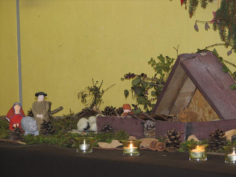 IMG_4683.JPG - Die Weihnachtskrippe der Gutenberg-Schule.