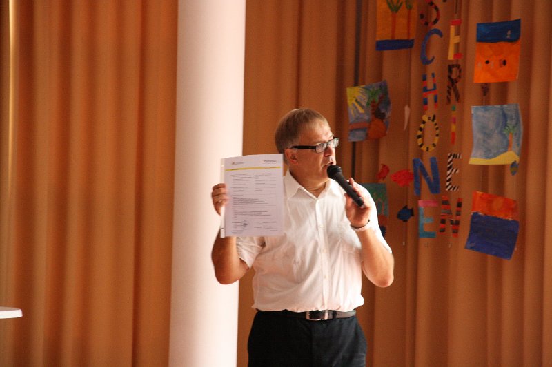 IMG_0729.JPG - Besonderer Dank an die Küchenhelfer, die für ihren Einsatz den QUALI-Pass erhalten.