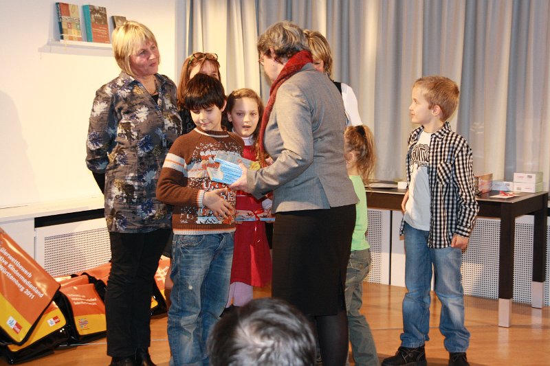 IMG_2545.JPG - Preisübergabe - von einer echten Ministerin.